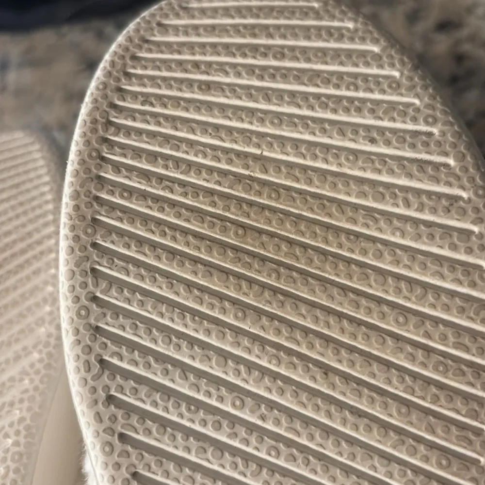 Allbirds Cream Cozy Slippers - Picture 5 of 5